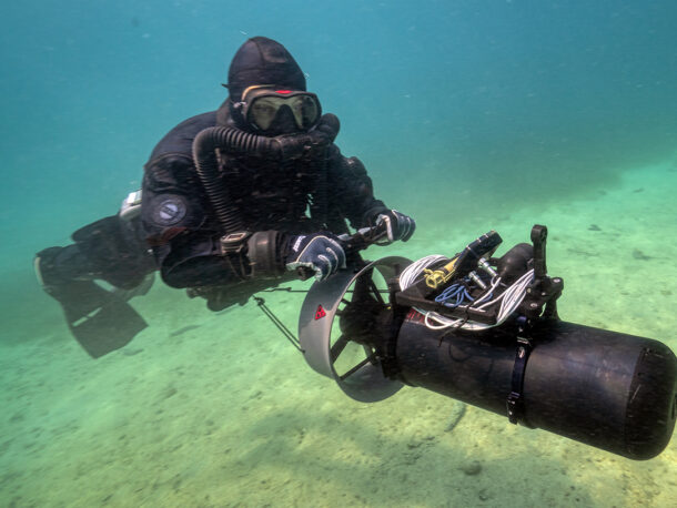 Military Underwater Scooters 